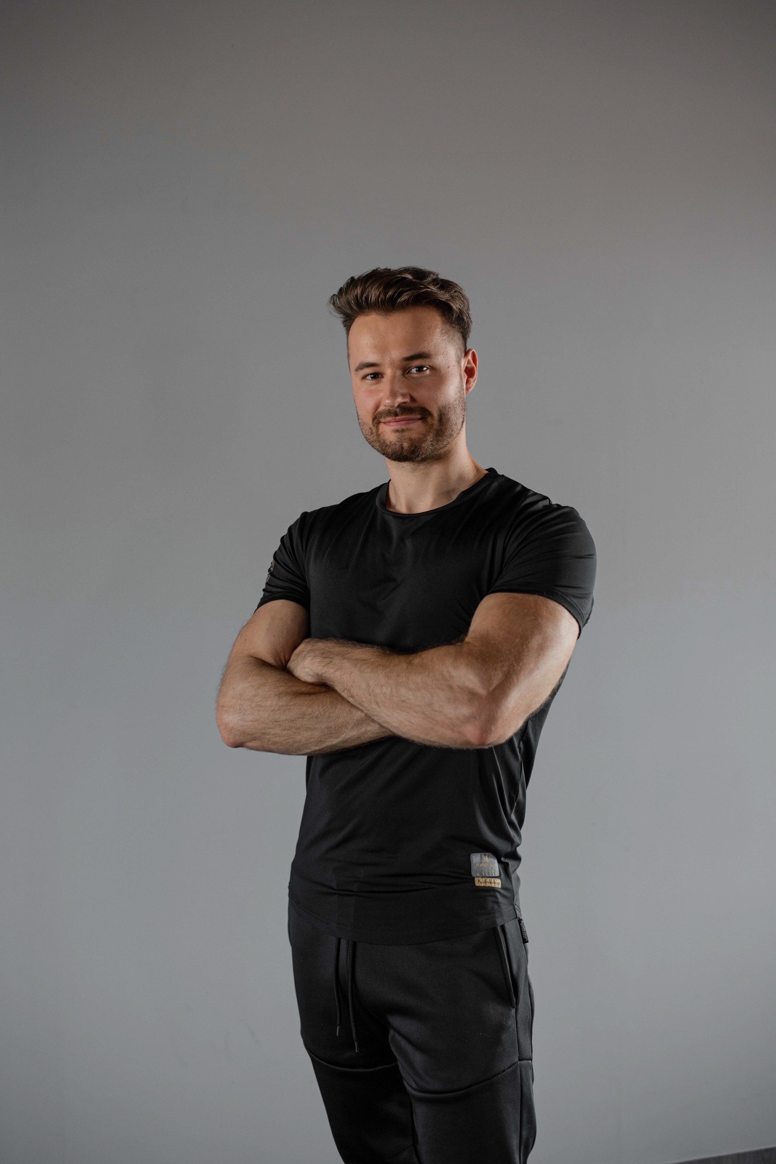 Trening siłowy i kondycyjny z Łukaszem Wójcikiem – trenerem personalnym w Zamościu.